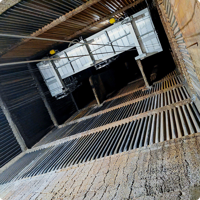 Modular boiler maintenance platform for confined furnace inspection